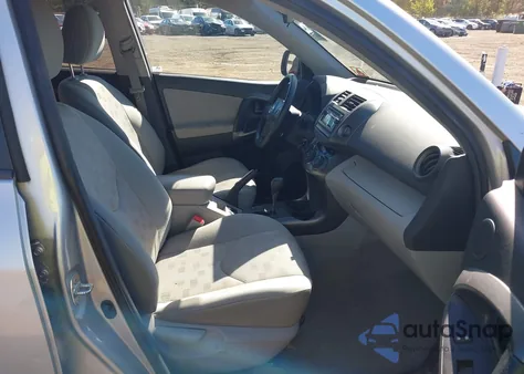 2012 Toyota Rav4 z USA, uszkodzony, nr VIN 2T3BF4DV0CW256661